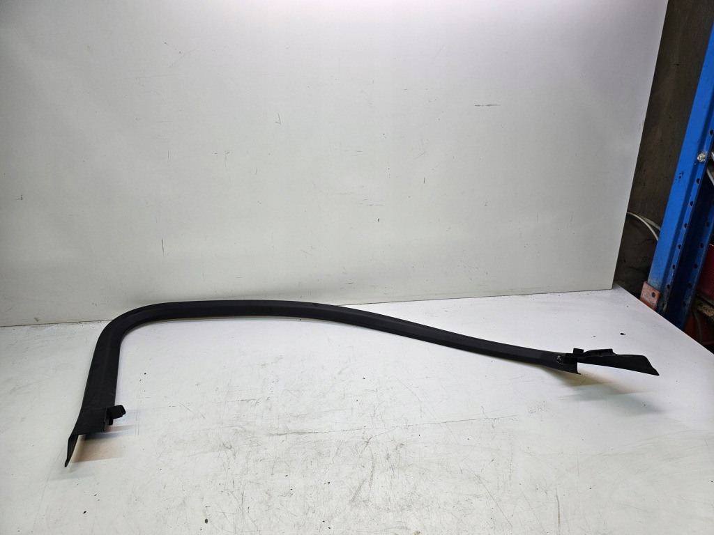 фото №1, Рамка захист двері лівий перед audi a3 8v sedan 8v5867609