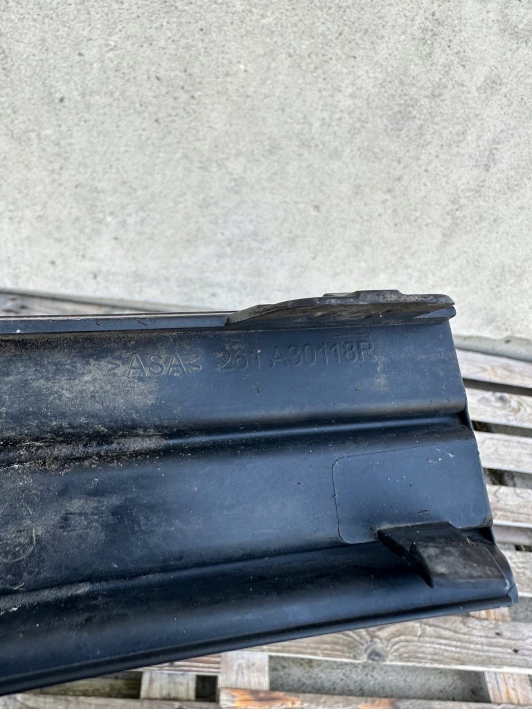 Решётка левая бампер перед renault megane iii lift Доставка