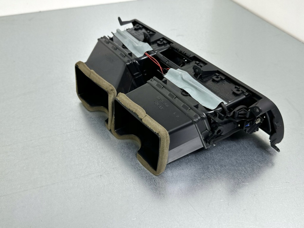 Решітка обдув панелі приладової панелі bmw 5 f10 f11 64229209136 Київ