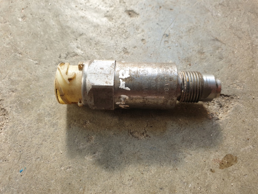 Купить Actros mp4 импульсатор датчик импульсов тахографа