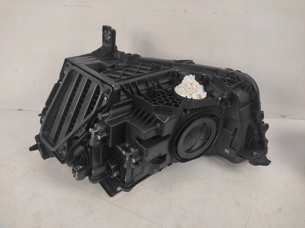 Audi q3 2 83a фара правий передня перед full led 2018- Зі Шроту