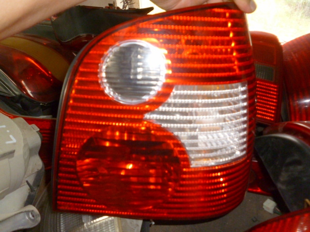 фото №1, Лампа задня права vw polo iv панель фари