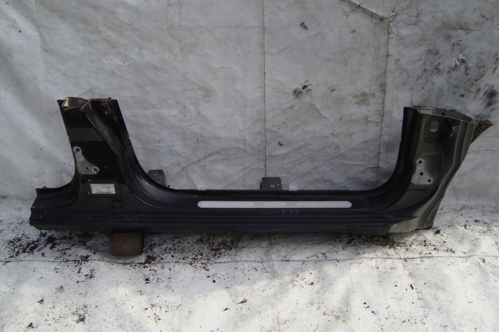 фото №1, Поріг блок двигуна правий mitsubishi colt 5d 04-