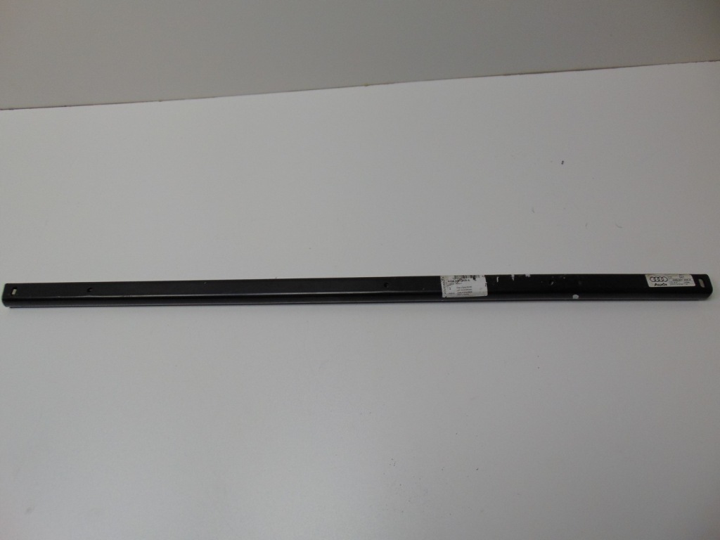 фото №1, Молдинг усиливающая дверь левый перед audi q8 4m8837959a