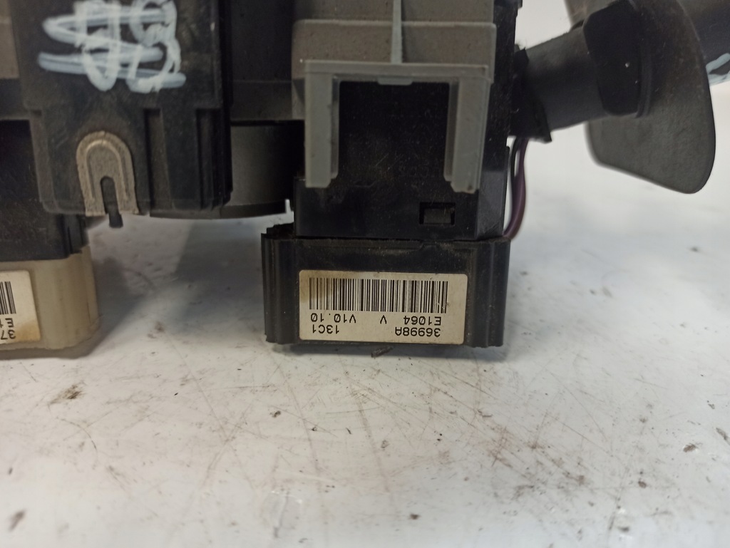 фото №12, Renault kangoo i переключатель комбинированный 8200029694f