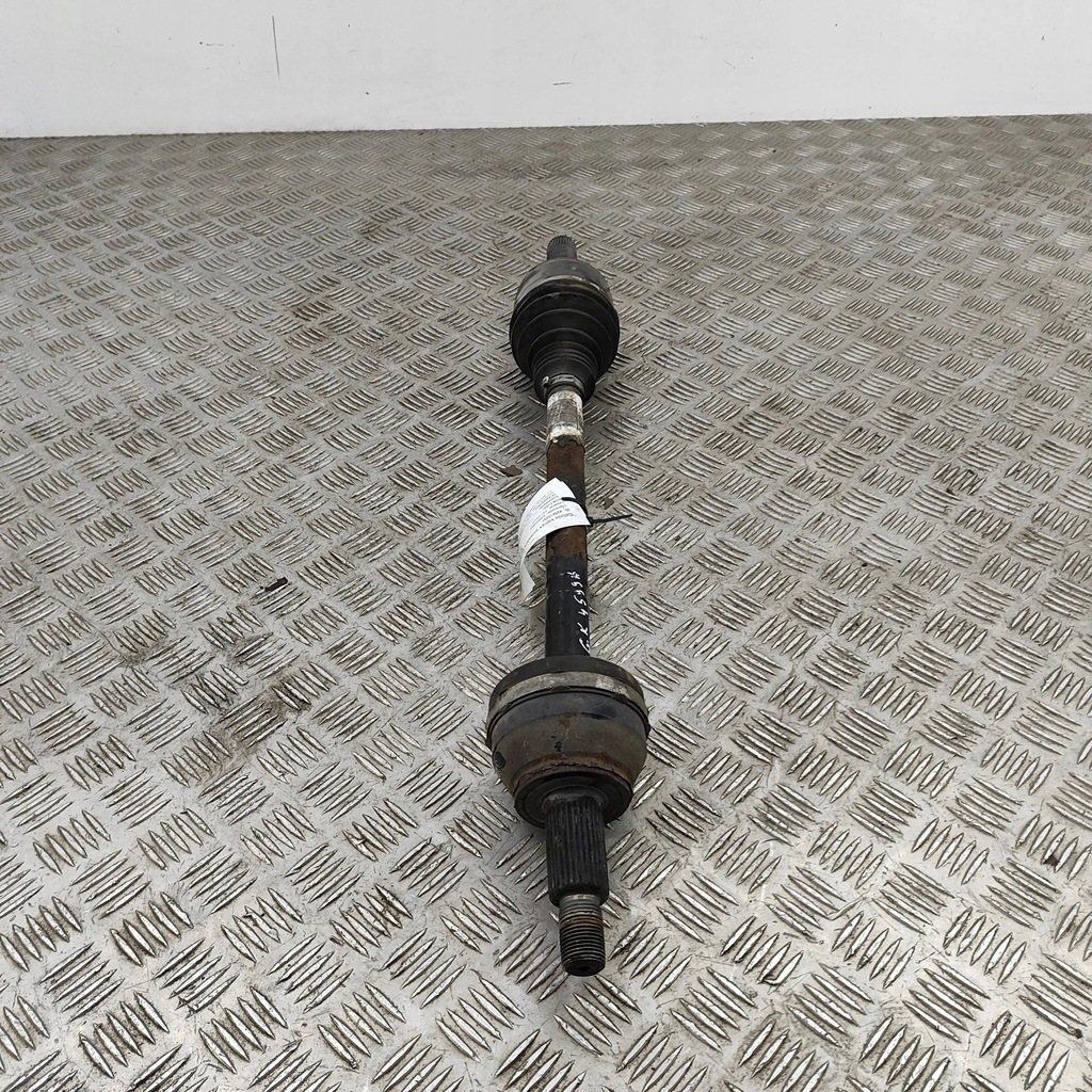 фото №2, Land rover range rover sport l494 2018 ліва сторона привідний вал задня