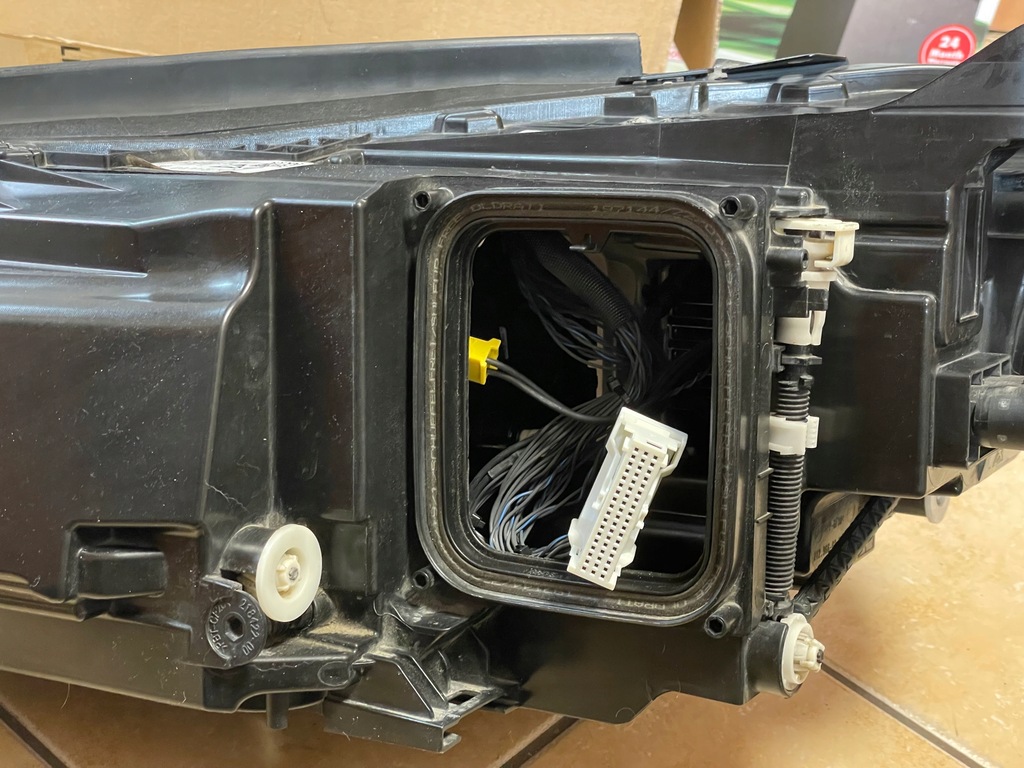 фото №13, Mercedes gle w167 лампа full led передня права