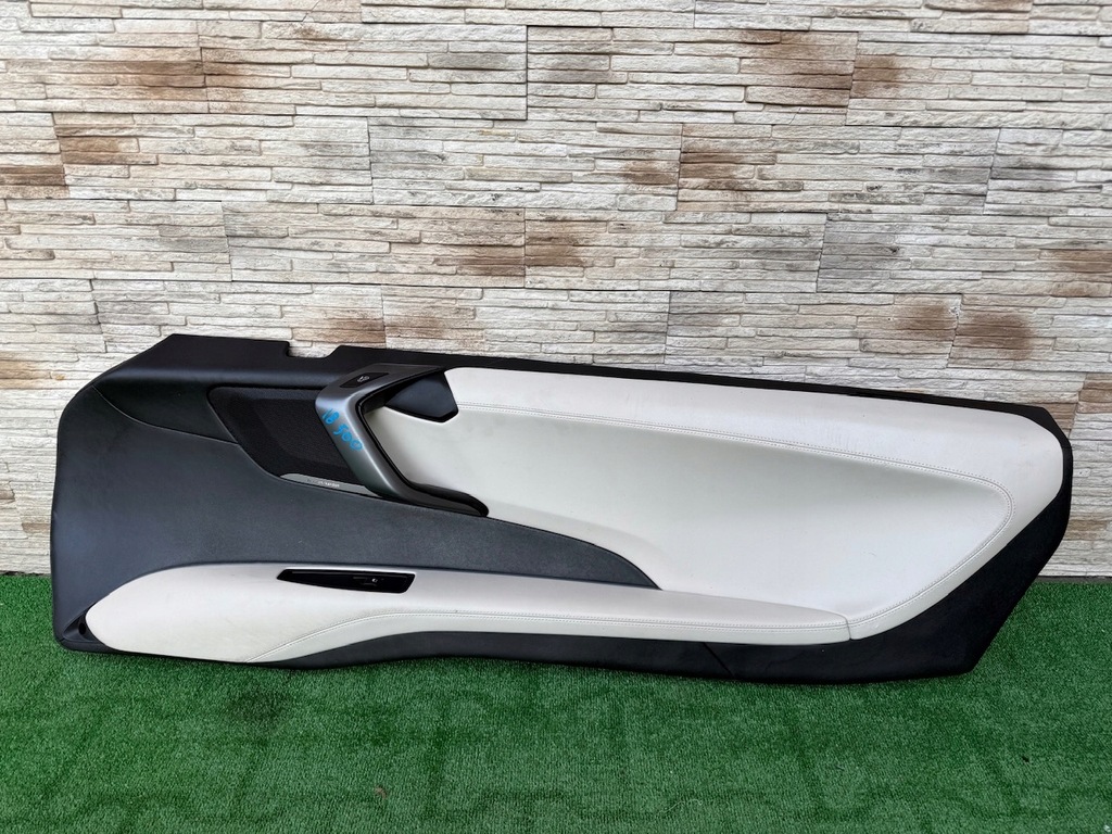 фото №1, Обивка дверь bmw i8