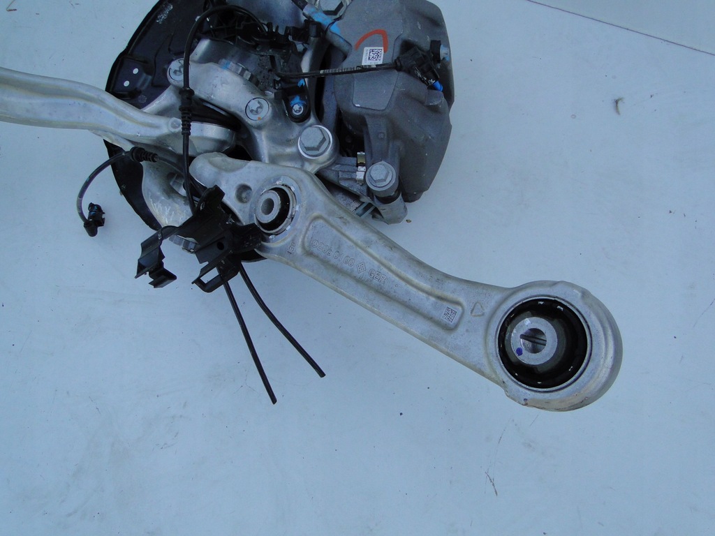 фото №7, Mercedes c klasa 206 w206 поворотный кулак лапа подвеска правое правая