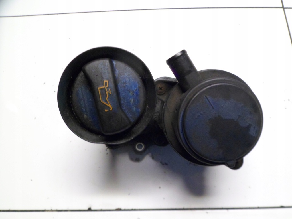 фото №1, Vw crafter 2.5tdi bjk заливна горловина оливи вентиляція картера