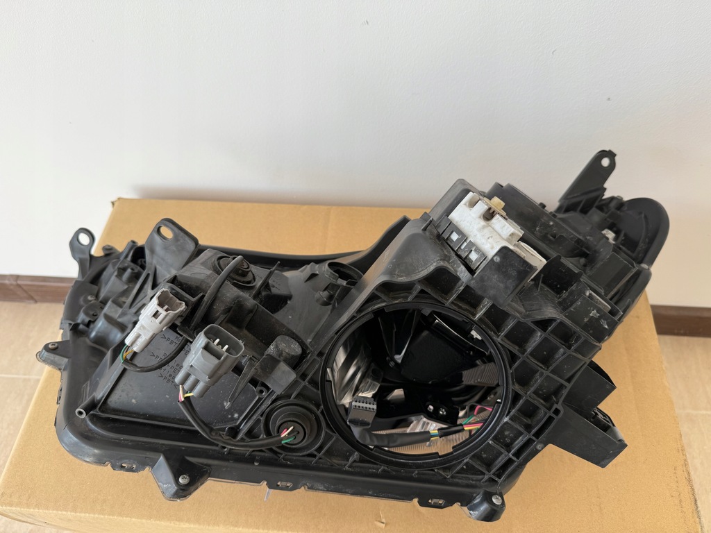 фото №9, Лампа перед правая toyota rav 4