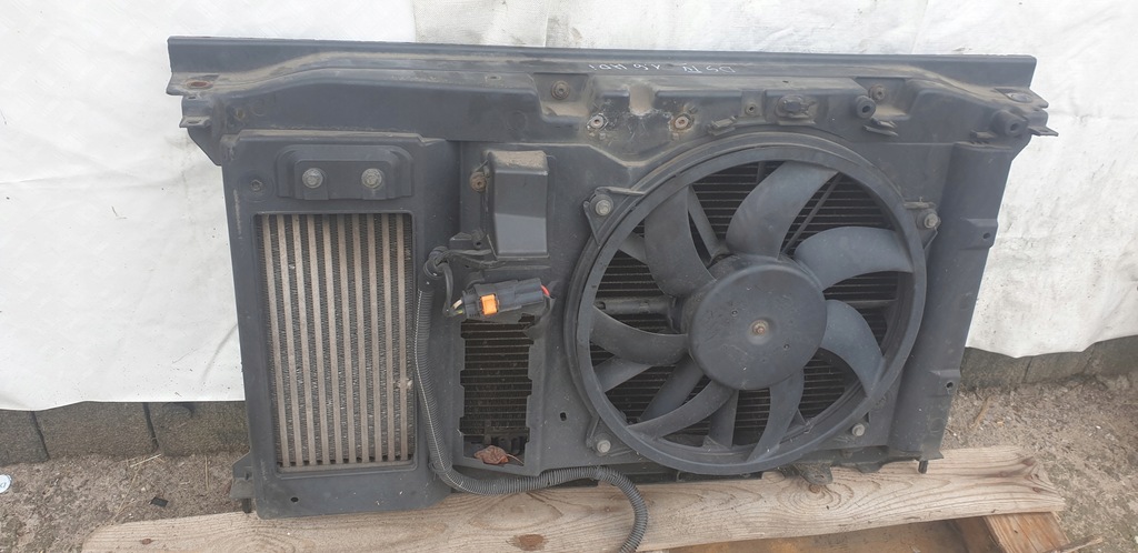 фото №10, Citroen ds4 1.6ehdi pas радиатор вентилятор 9680533480 9684212480