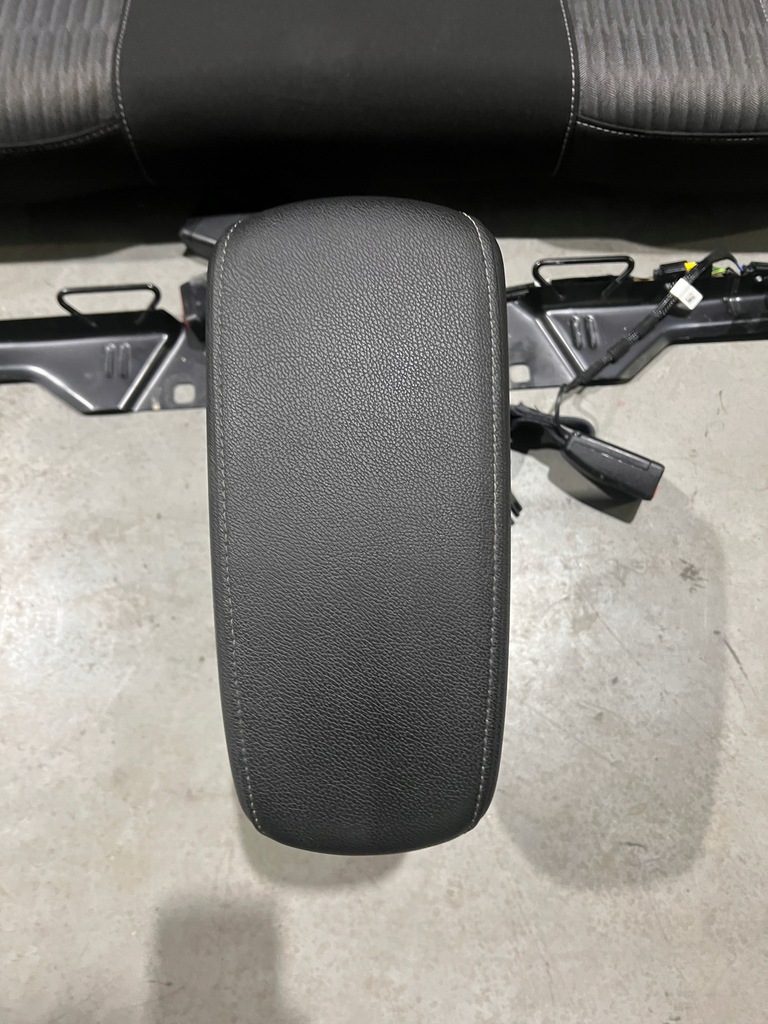 фото №6, Сиденья заднее сиденье подлокотник защёлки opel corsa f