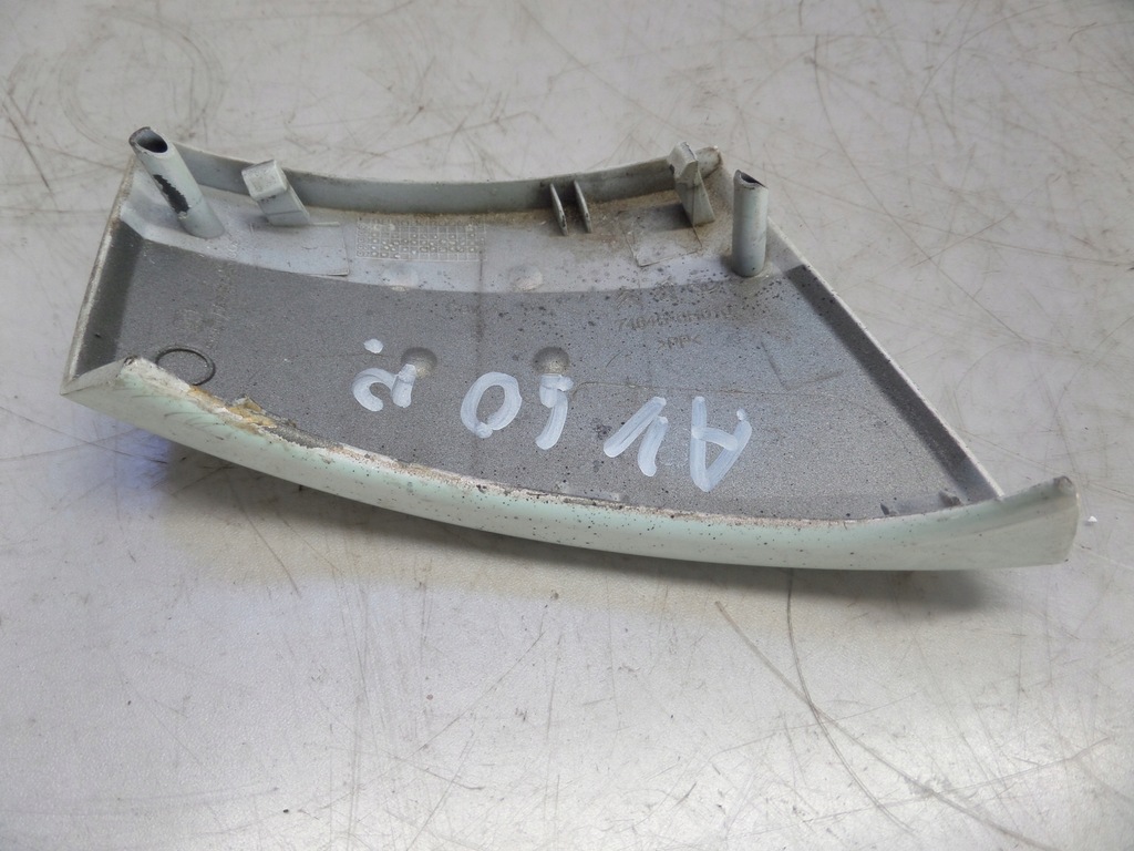 фото №4, Кронштейн ручка дверь правая aygo c1 107 746450h010