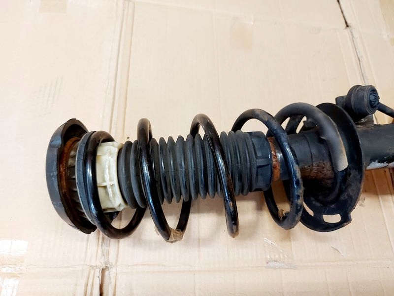 фото №9, Citroen ds3 1.6 thp амортизационная стойка левый поворотный кулак левая ступица амортизатор