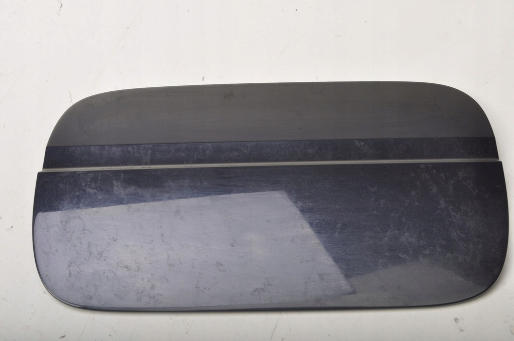 фото №1, Audi a4 b9 кришка заливної пального lx5r