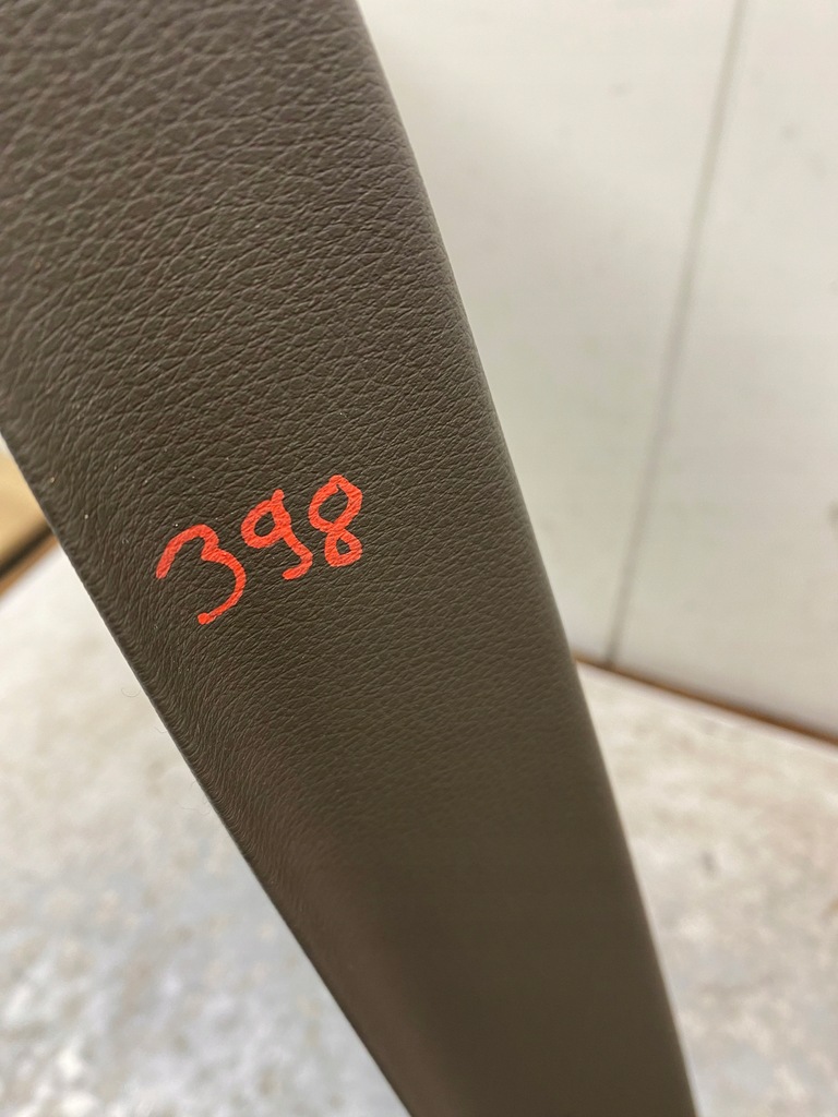 фото №8, Audi q3 8u обшивка обивка правый задняя коричневый banan europa