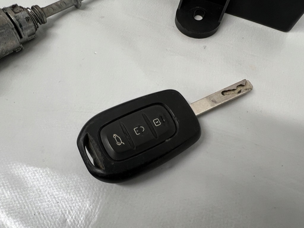 фото №8, Twingo iii 1.0 sce набір стартовий 237105748r 237109009r