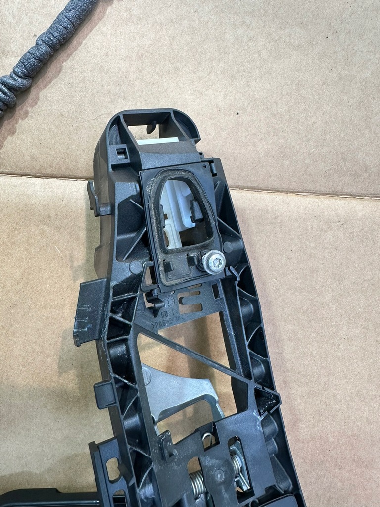 фото №8, Замок дверь левый перед, передний mercedes w243, h243, x247, w247 keyless eu