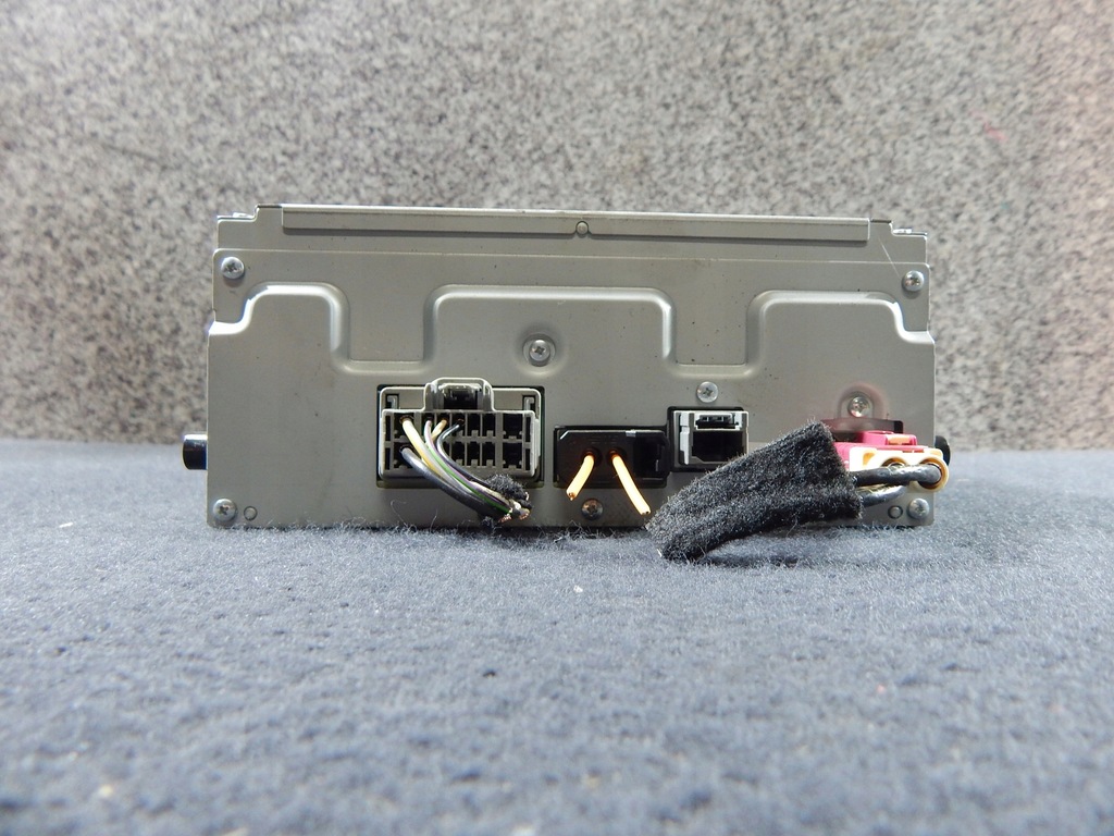 фото №4, Volvo v40 xc40 радіо