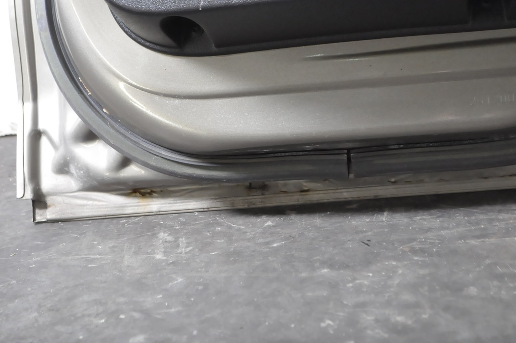 фото №8, Peugeot 301 дверь правый задняя задние