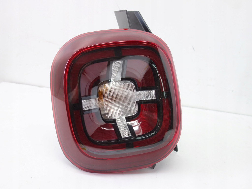 фото №1, Лампа задняя левая dacia duster ii 265558217r