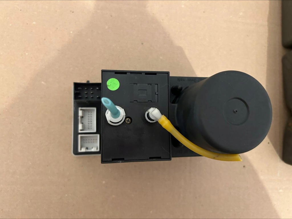 фото №5, Компресор помпа замка центрального audi a3 8l 8l0862257l