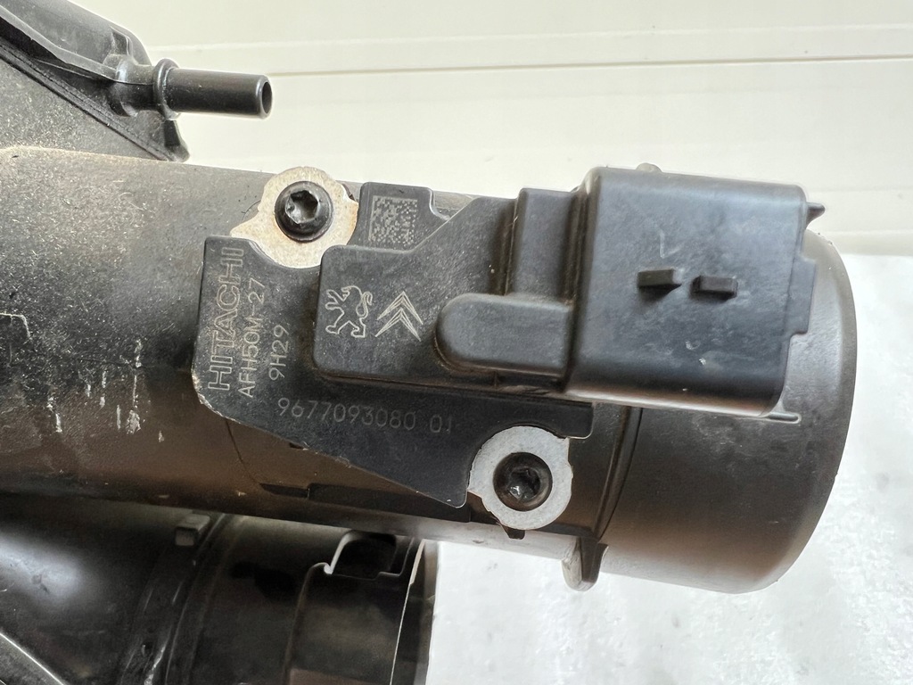 фото №7, Корпус фильтра воздуха citroen 9828002080