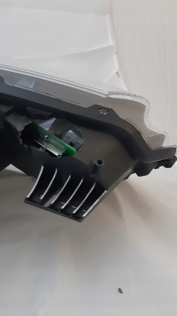 фото №7, Лампа левая renault zoe 260609625r full led europa