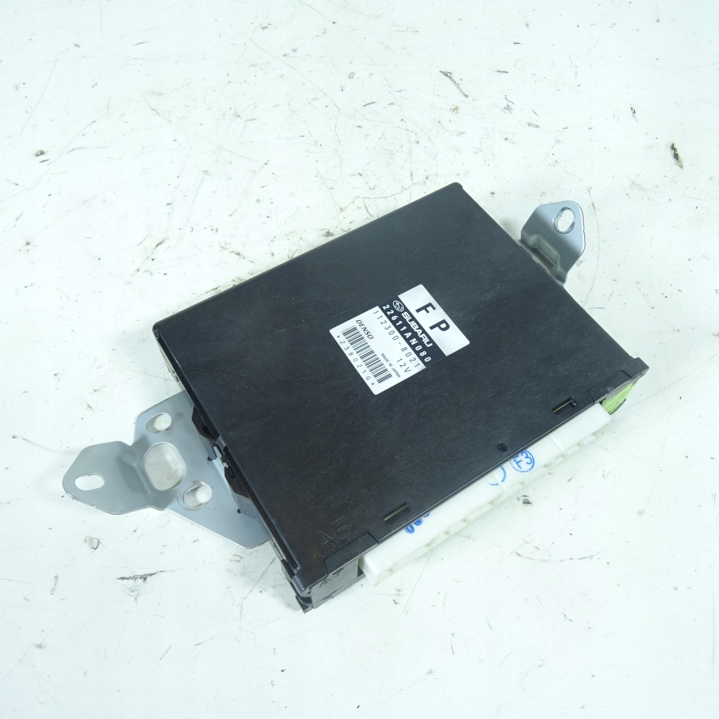 фото №1, Subaru forester 2.5b блок управления 22611an080