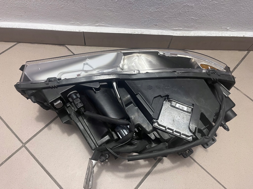 фото №14, Лампа передняя перед левая volvo xc90 xc-90 i 1 lift ксенон 06- 31111845