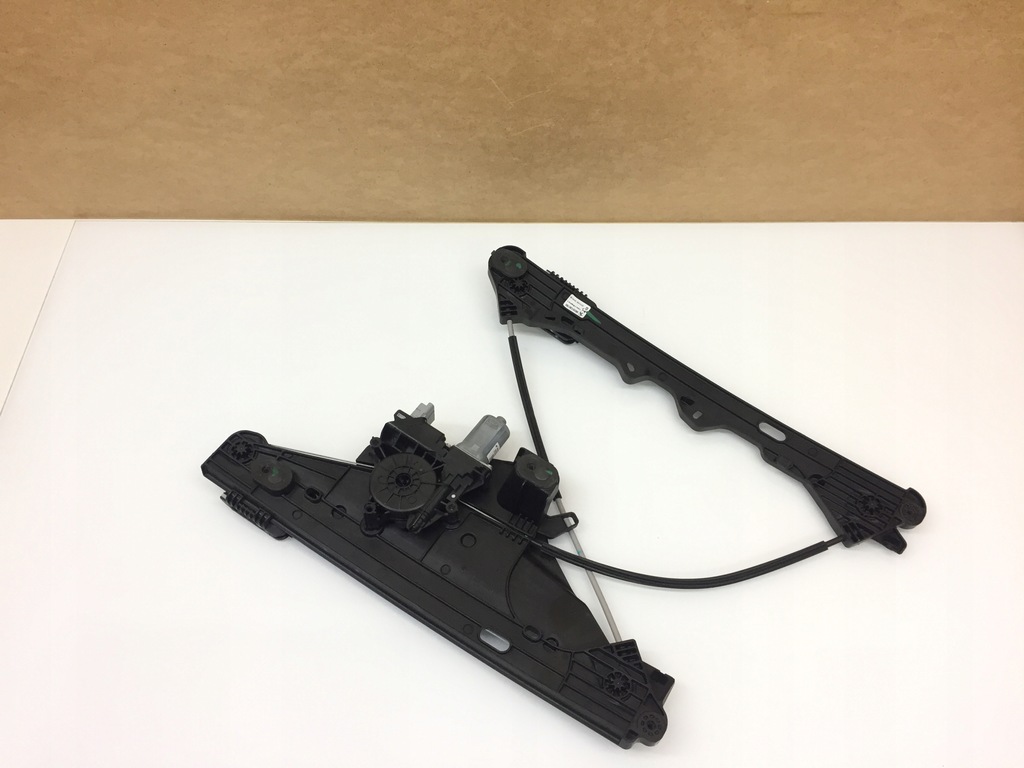 фото №1, Peugeot 2008 ii підйомник скло лівий перед передній