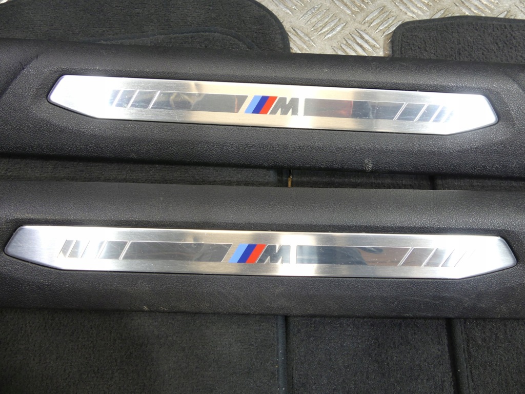 фото №14, Bmw 1 f40 оббивка сидіння підігрів заднє сидіння обшивки тунель alcantara trigon