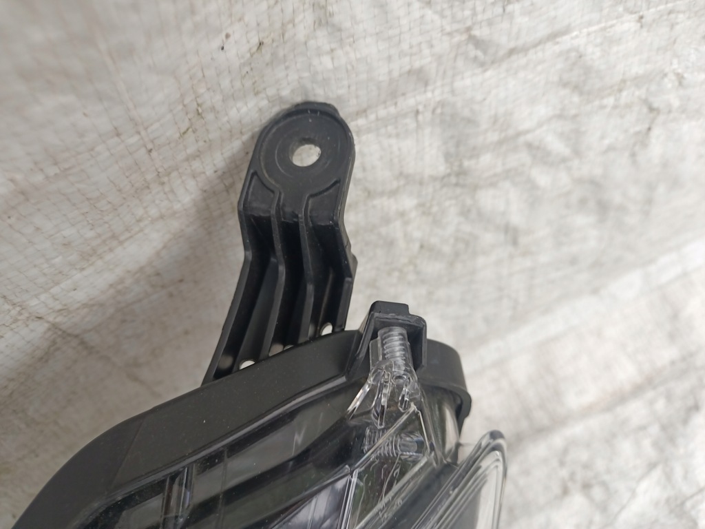 фото №12, Toyota corolla cross лампа передняя левая правая