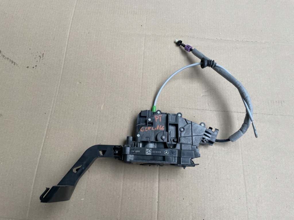 фото №1, Замок двері задня правий mercedes gl w166 a2220064099