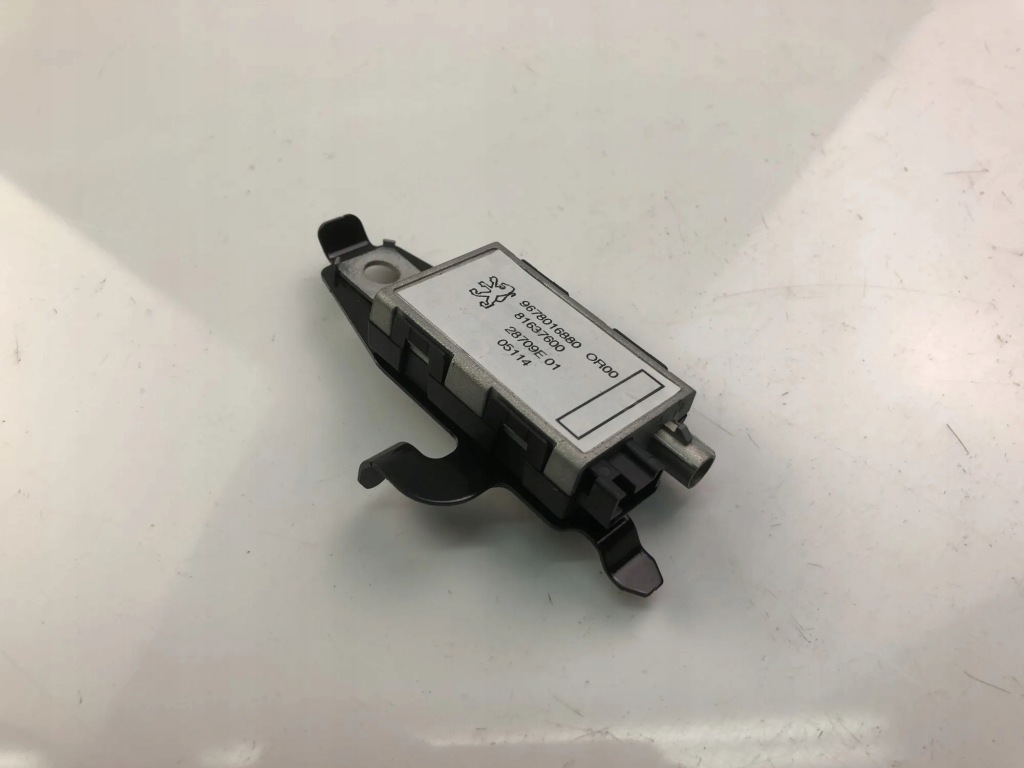 Купити Блок керування peugeot 308 ii 9678016880 14093013 2014