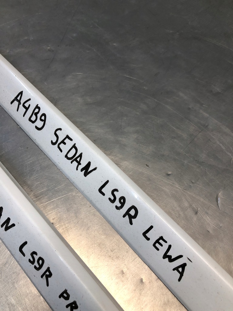 фото №7, Молдинг накладки порогові a4 b9 kombi/sedan s line ls9r 8w0853931 8w0853932