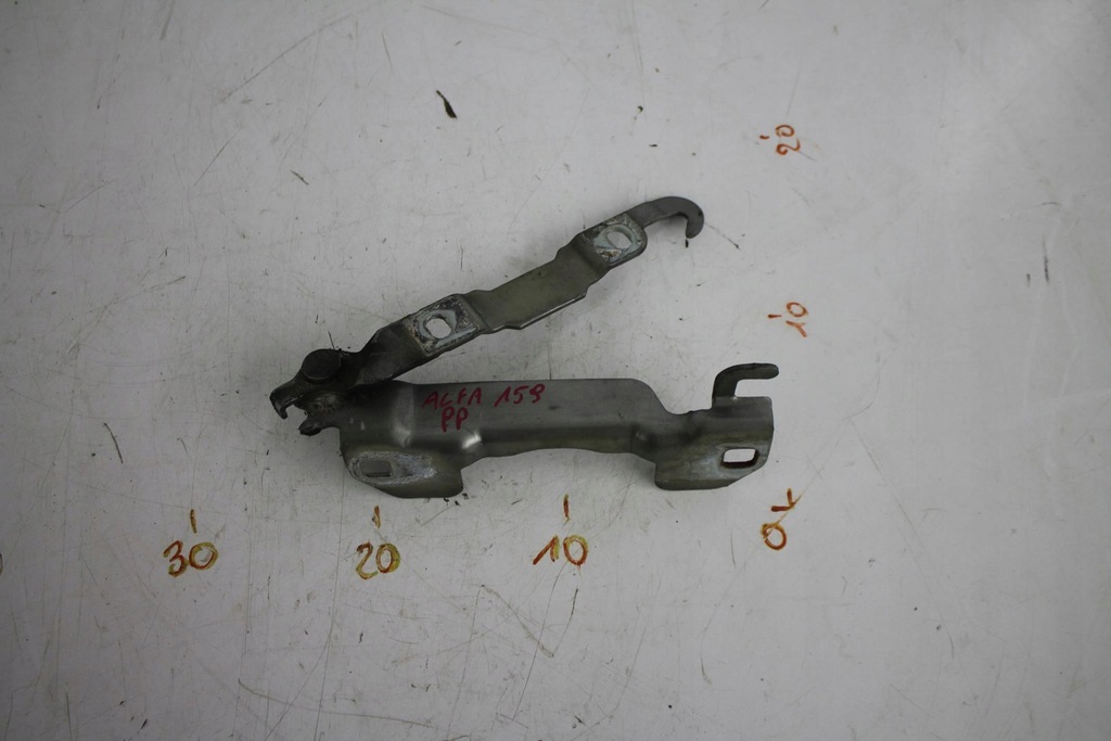 фото №3, Петли капот комплект alfa romeo 159 kol. 651