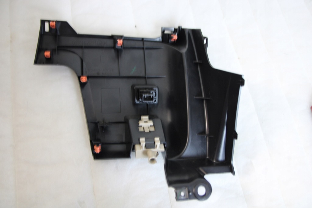 фото №4, Защита заглушка консоли кнопка toyota prius iv