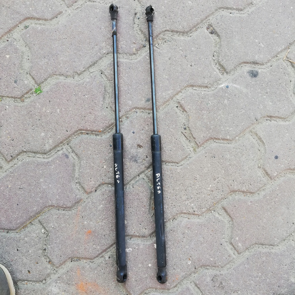 фото №1, Seat altea амортизатори кришки задній 5p082755