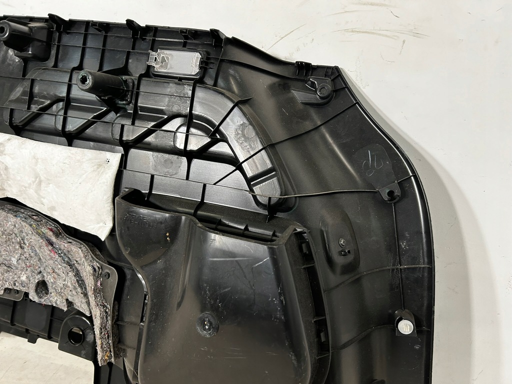 фото №12, Rav4 iv бензин d4d обшивка обивка багажника левый czarna