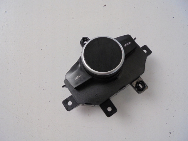 фото №1, Панель радіо навігації ручка alfa romeo giulia