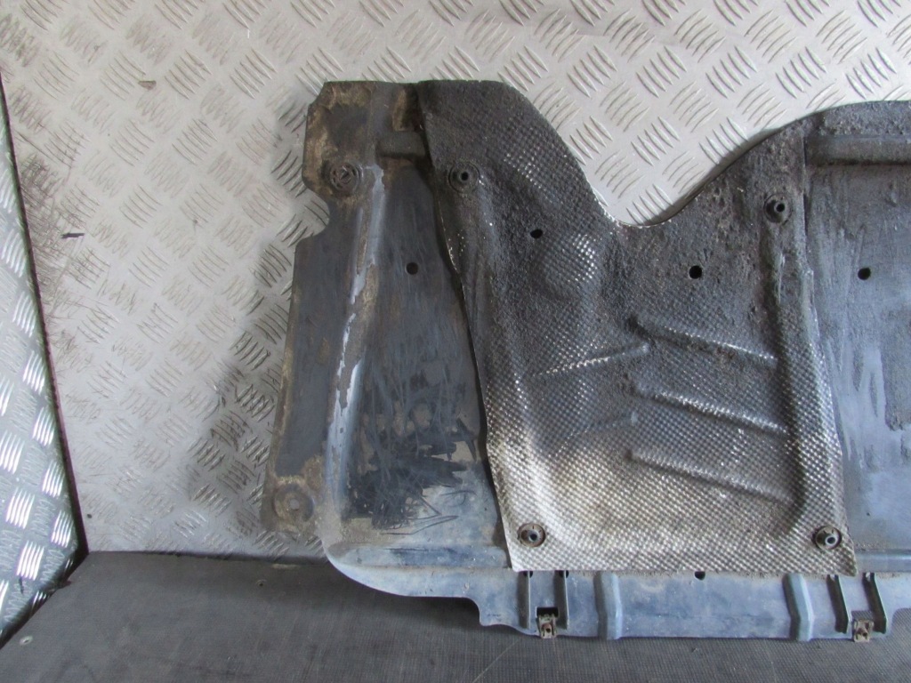 Купить Накладка двигателя нижняя dacia dokker 12-17r 758908453r