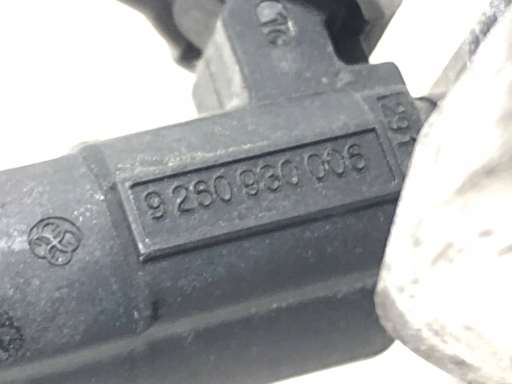 фото №6, Молдинг впрыскная hyundai getz 9260930006 1.1 63km