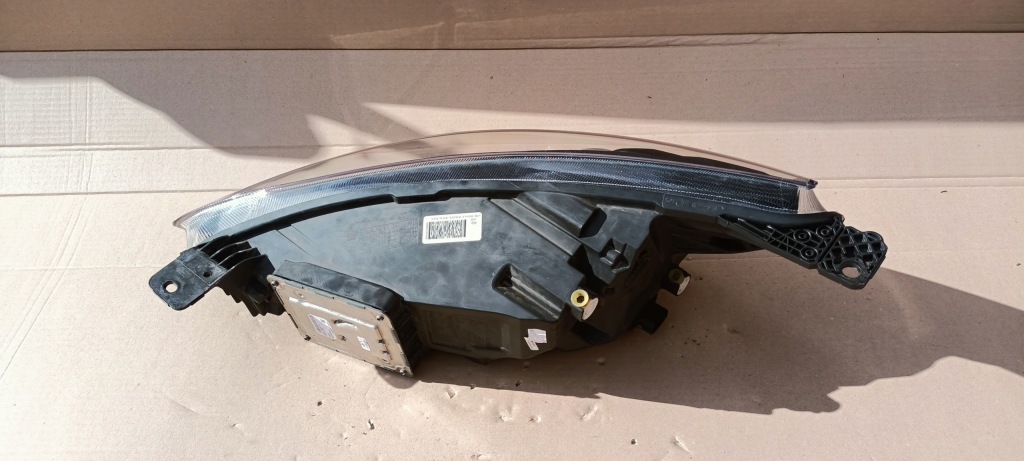 Купити Фара передня правий ford focus mk4 18- full led