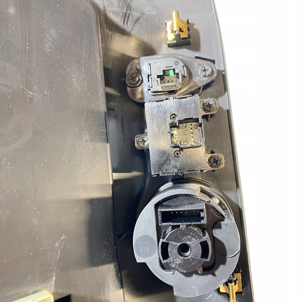 фото №11, Dodge charger 2017 element панелі приладової панелі / dół