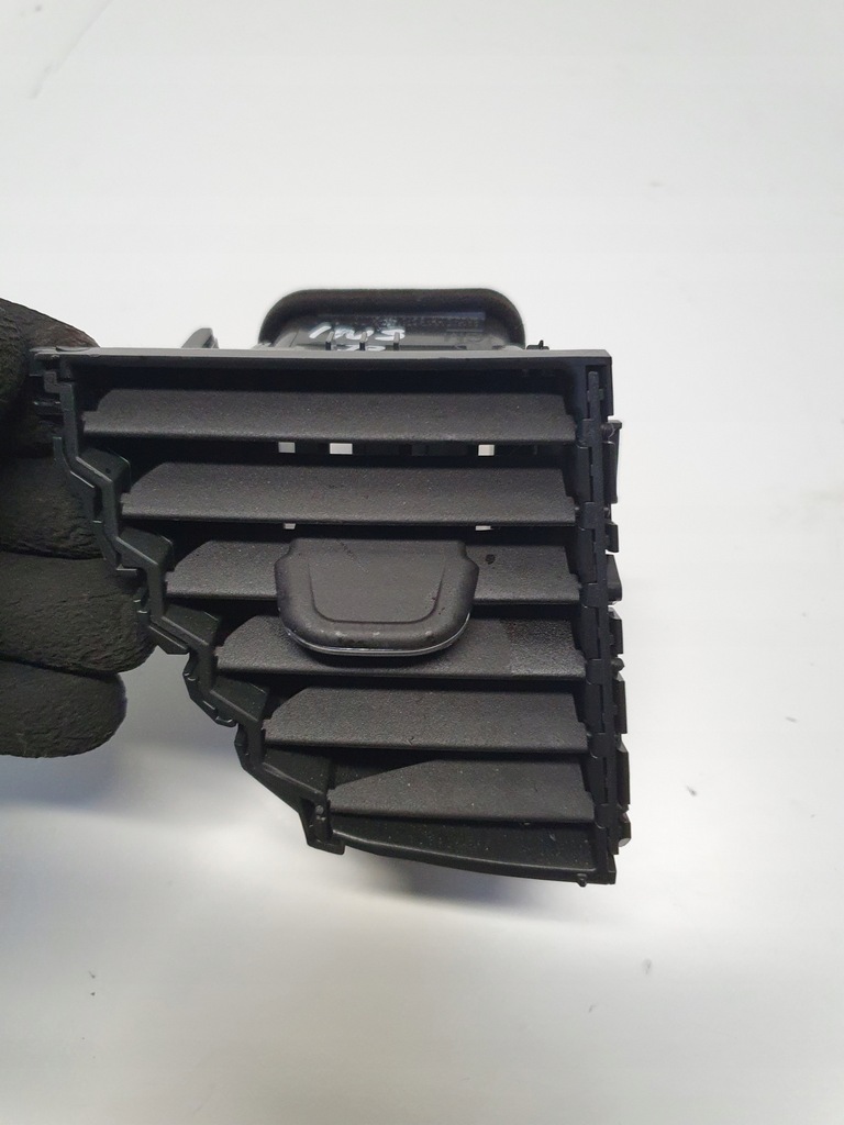 фото №1, Opel insignia b решітка обдув середня ліва