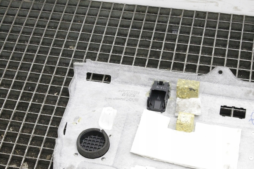 фото №8, Полка багажника infiniti m y51 799101mg5b 3.5l hybrid 268kw 2012