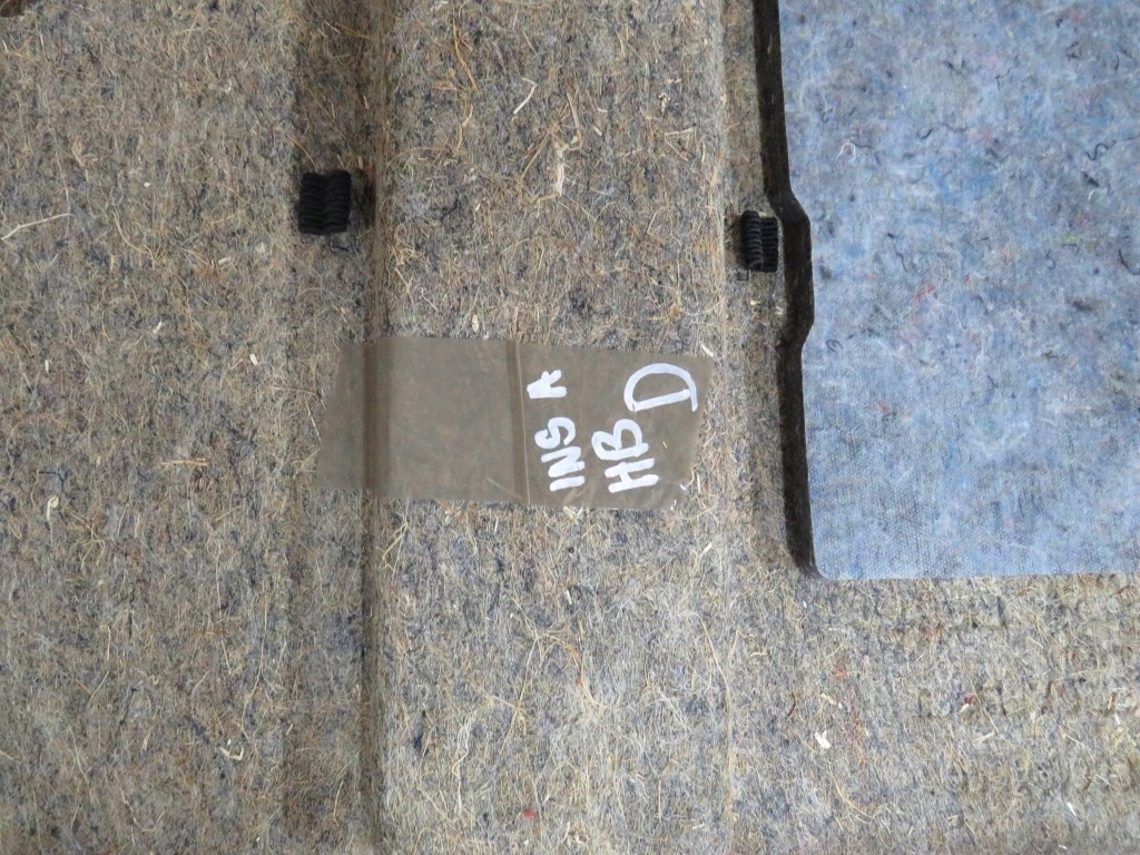 Opel insignia a рестайлінг  hb оббивка обшивка багажника комплект Недорого