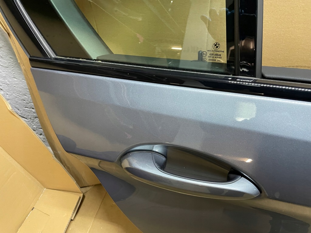 Дверь перед правая  + задний правая  shadow keyless комплект bmw 5 g30 цвет c2y Киев